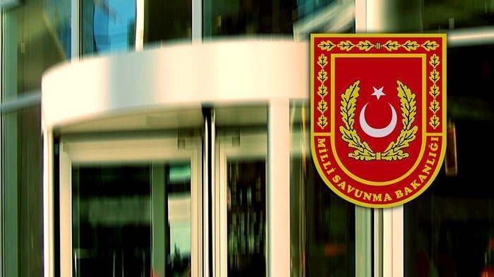 Turkey discharges over 800 military personnel